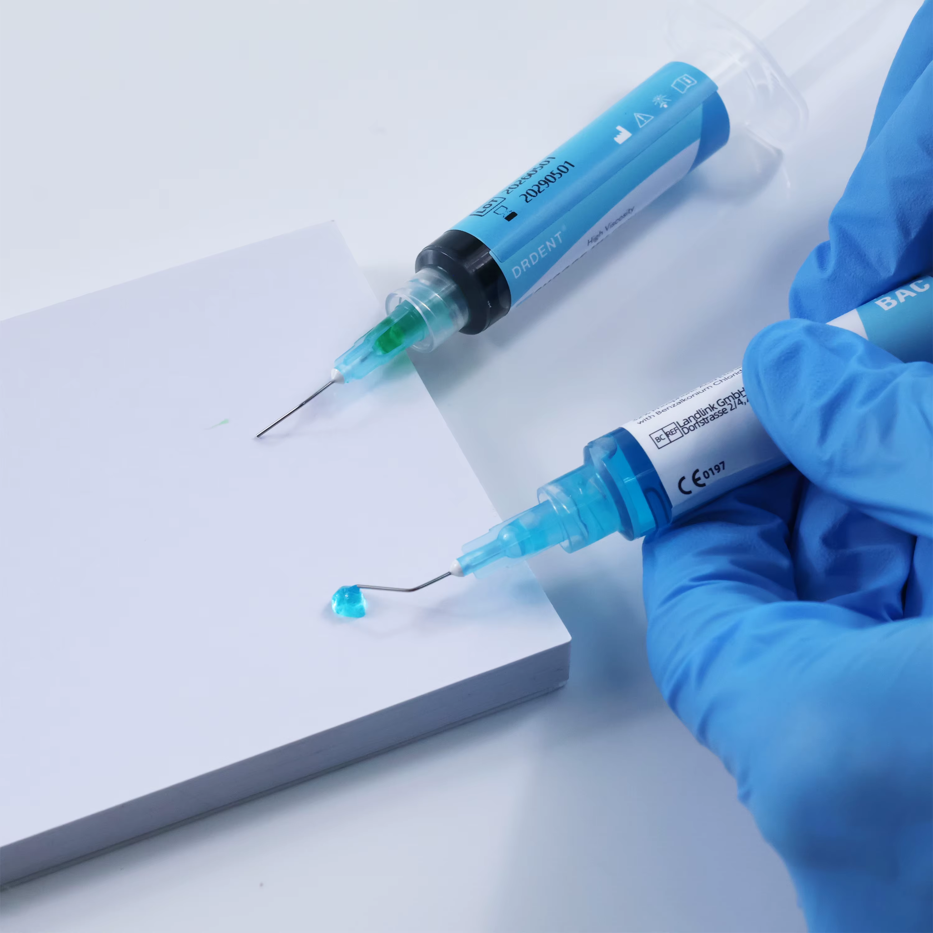 Gel de gravure dentaire HV 35%/32%/37% à l'acide phosphorique, qualité clinique identique à BISCO, avec BAC antimicrobien pour une adhérence forte