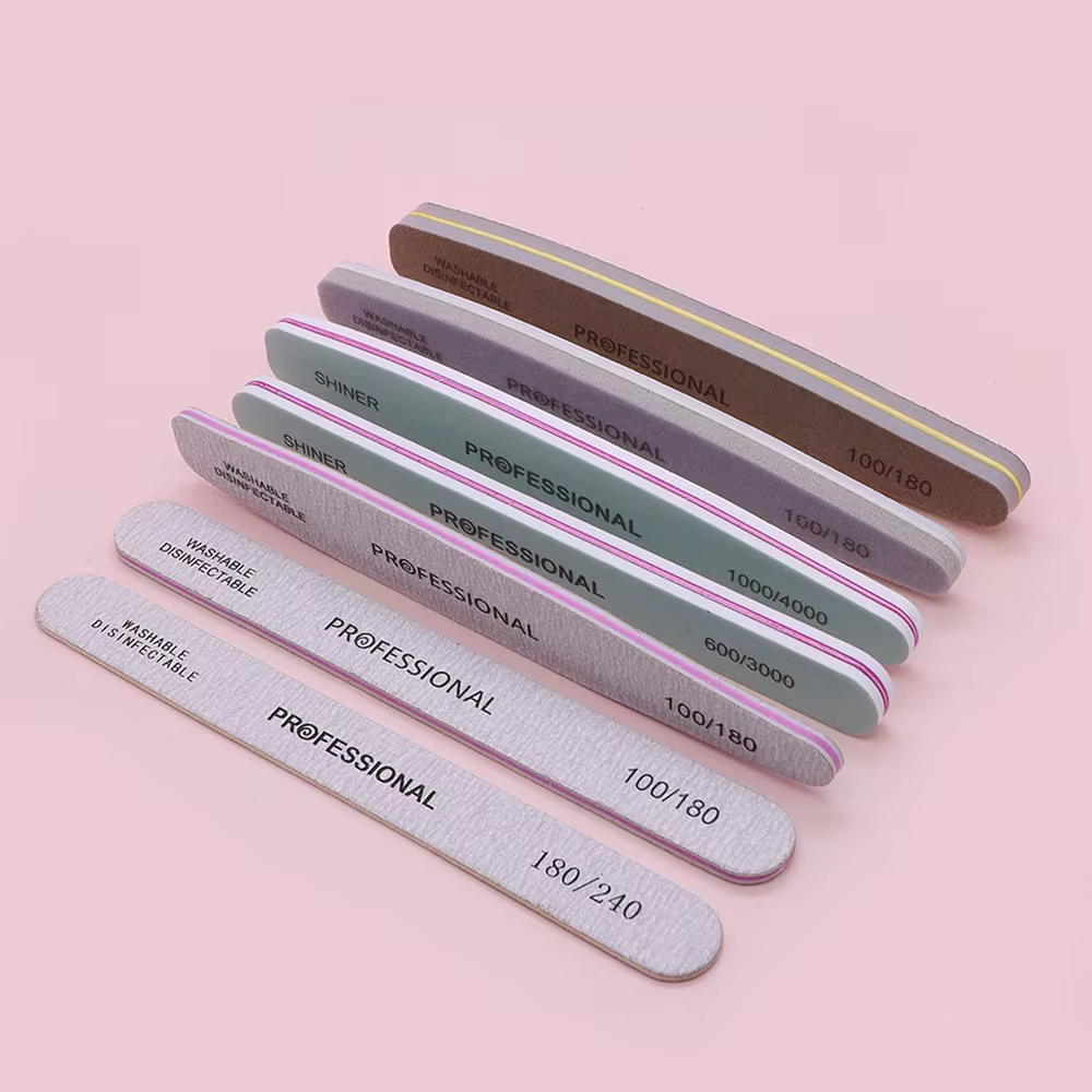 Kit de 7 outils de soin des ongles