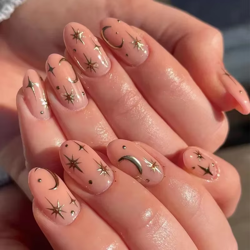 Faux ongles à presser détachables