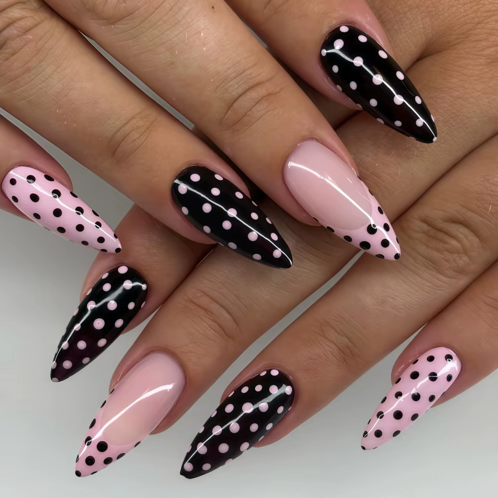 Faux ongles mi-longs pour femmes et filles
