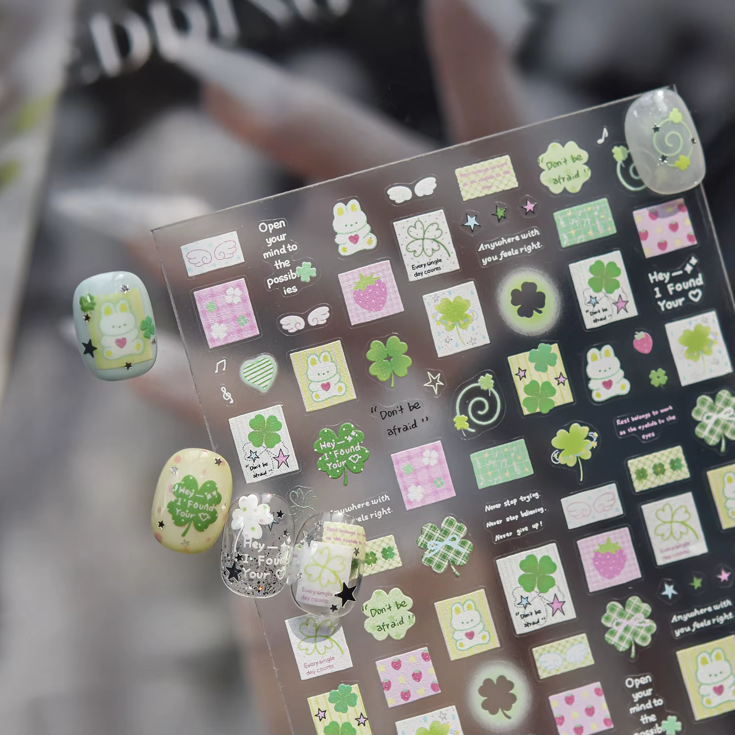 Autocollants pour ongles Feuilles de printemps