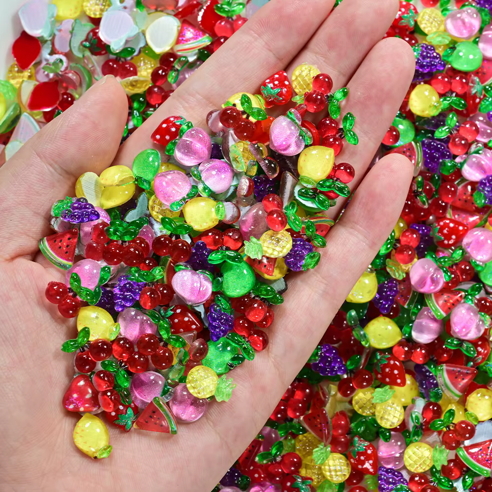 50 pièces 3D mignon fraise Nail Art décorations mode dessin animé Fruits ongles breloques pour Kawaii bricolage coque