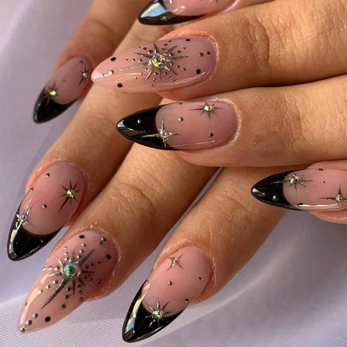 Faux ongles moyens pour femmes
