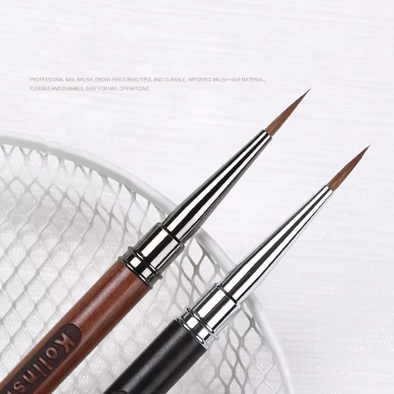 Pinceau de peinture pour nail art Kolinsky