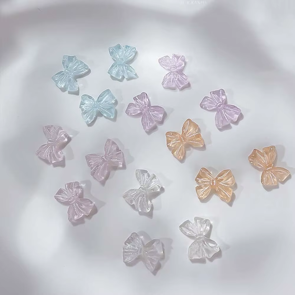 Breloques pour manucure en résine couleur gelée