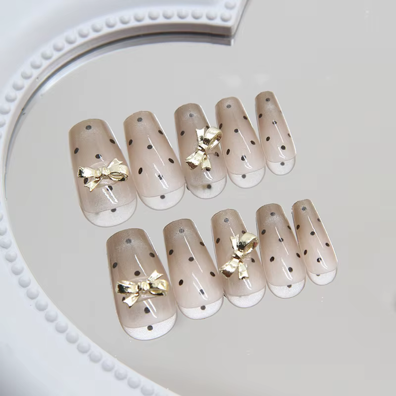 24 pièces oeil de chat faux ongles avec onglets collants 3d arc