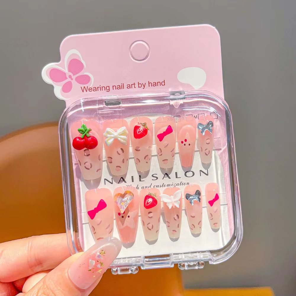Nouveaux autocollants pour ongles longs en forme de cerise et de cœur