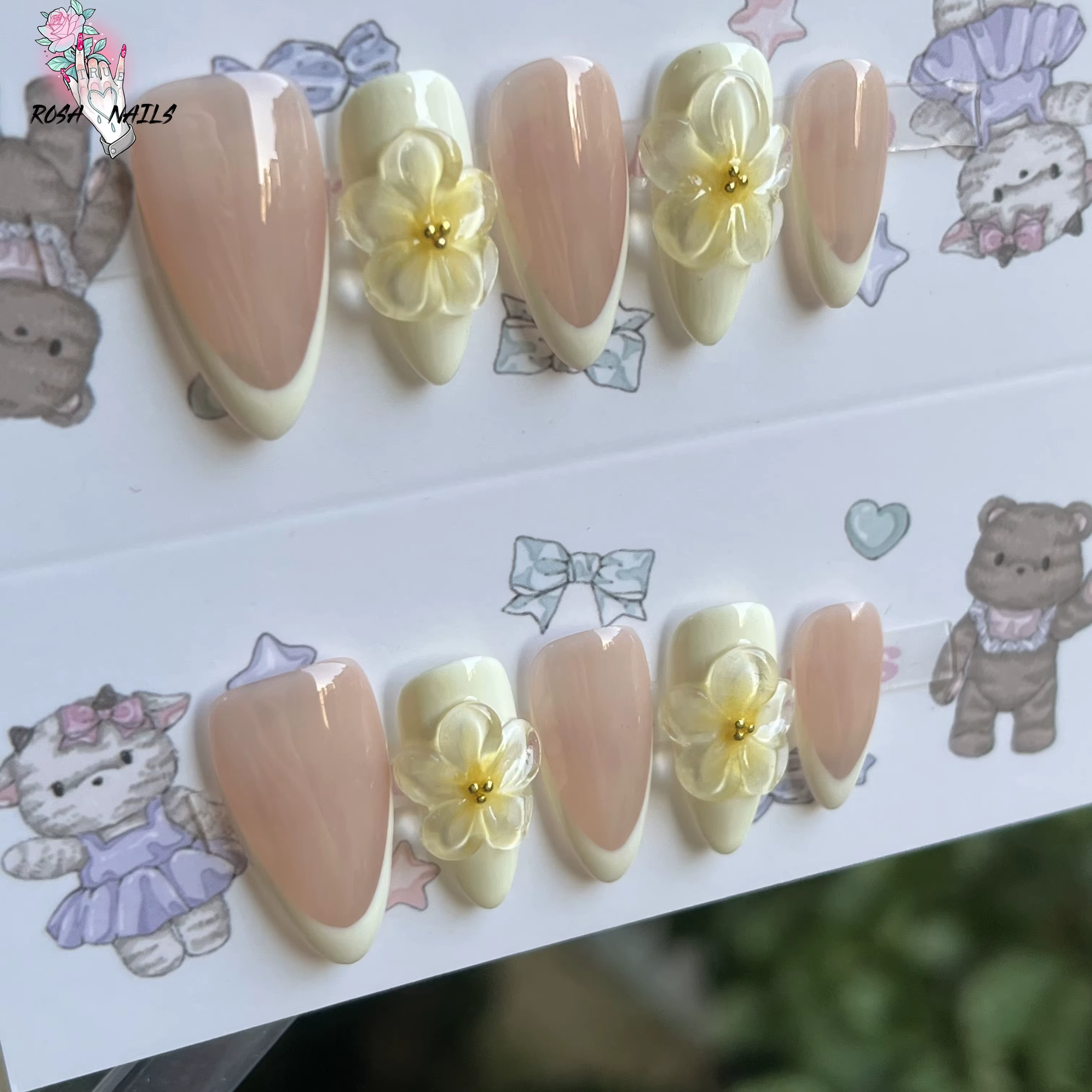 Faux ongles 3D en acrylique faits à la main