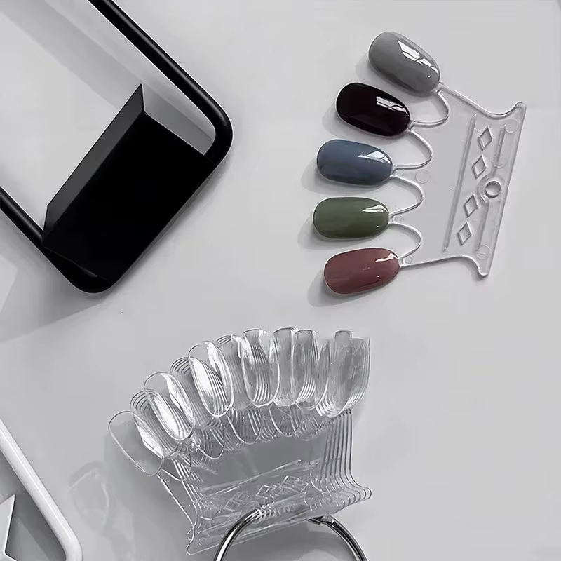 Nuancier d'échantillons de vernis à ongles