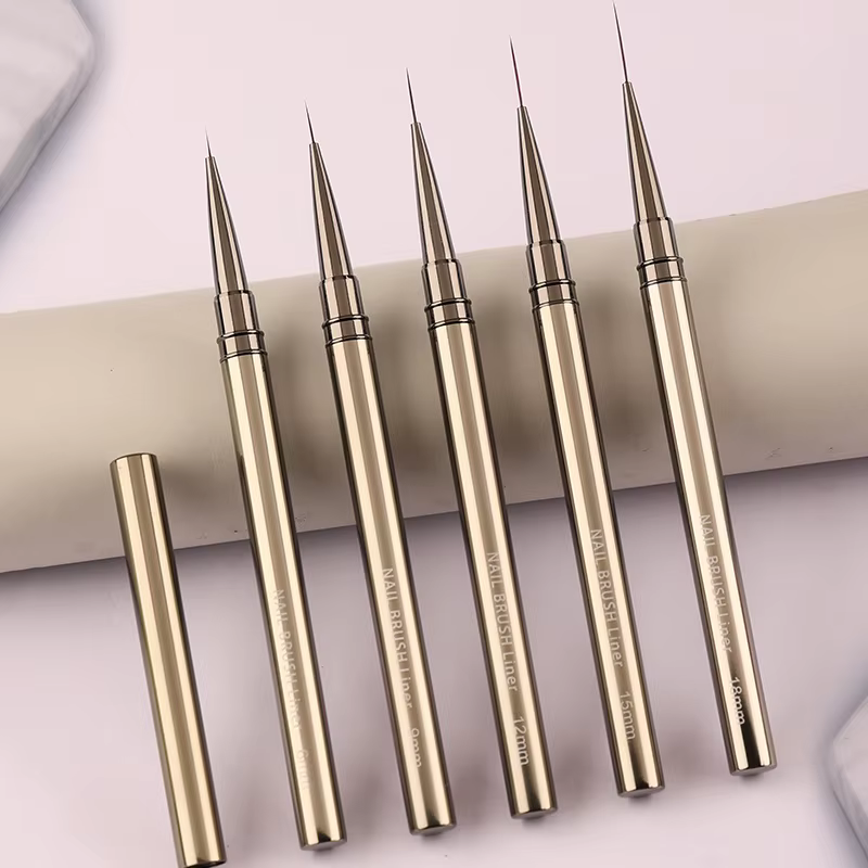 Brosse fine pour Nail Art