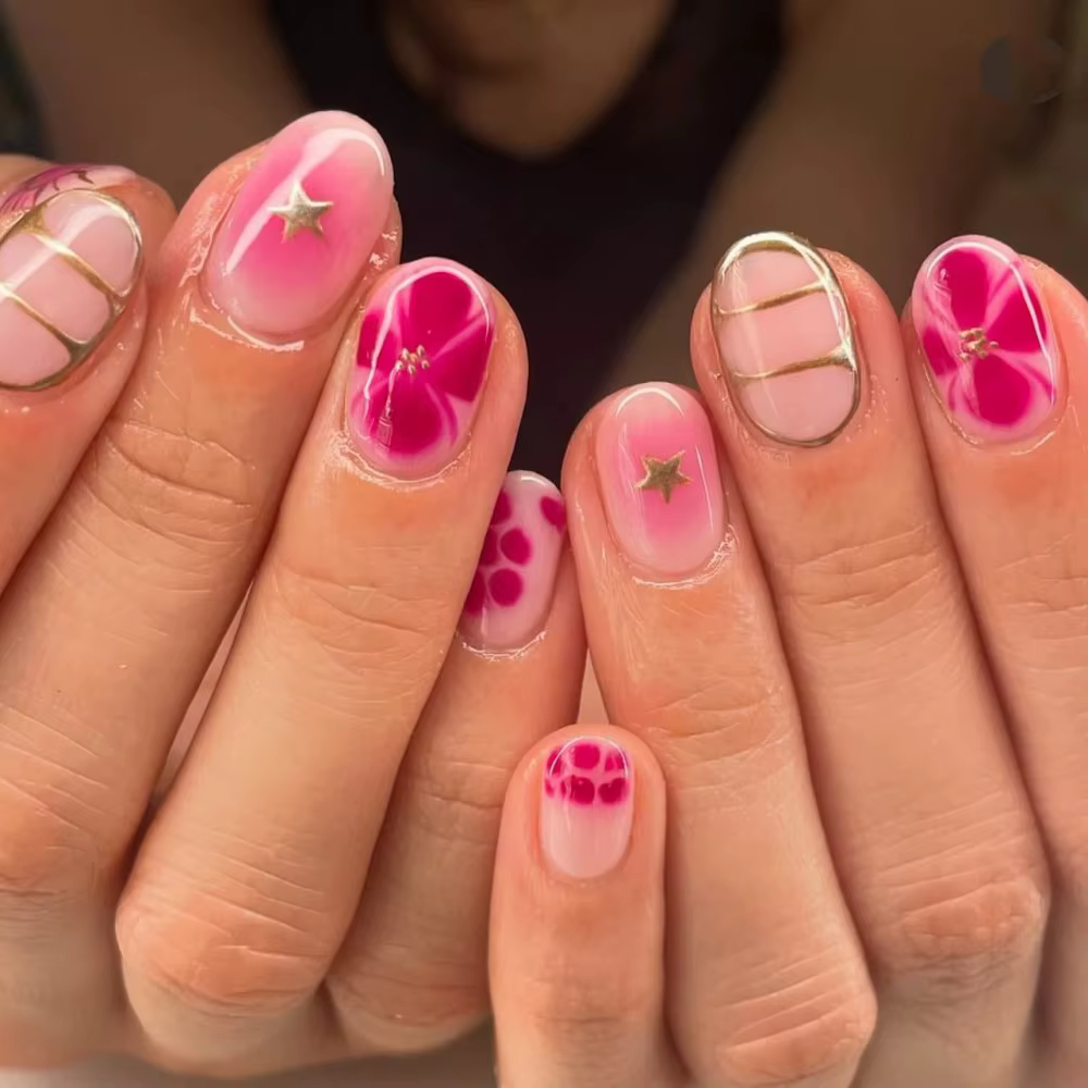 24 faux ongles à presser roses brillants en forme d'amande courte