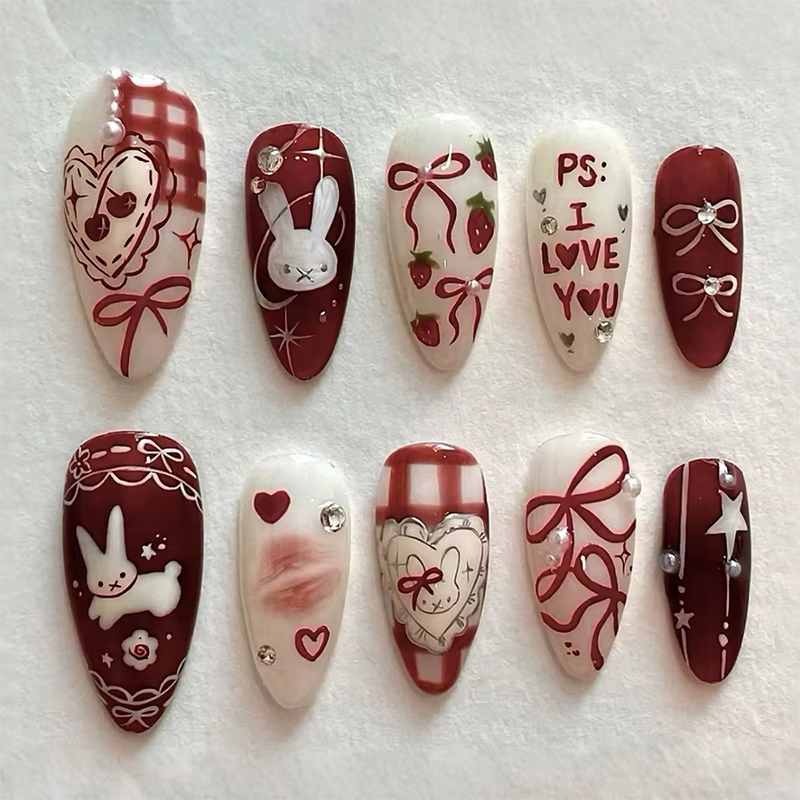 24 faux ongles à presser moyens en forme d'amande