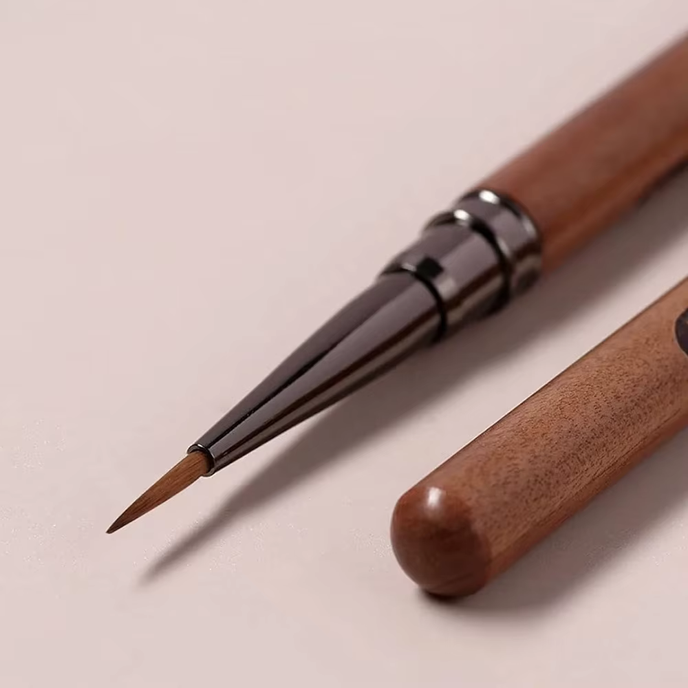 Pinceau à ongles triangulaire de précision pour motifs 3D
