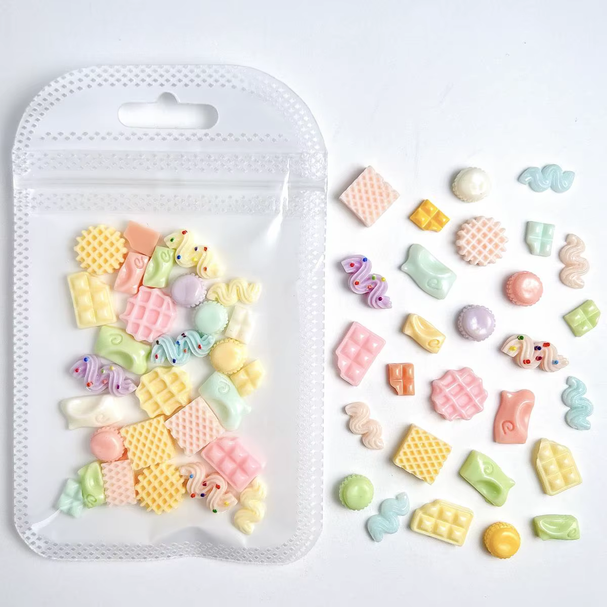 Macaron coloré Adorable chocolat crème barre ongles breloques simulé grilles Biscuits Dessert série résine Nail Art décorations bricolage