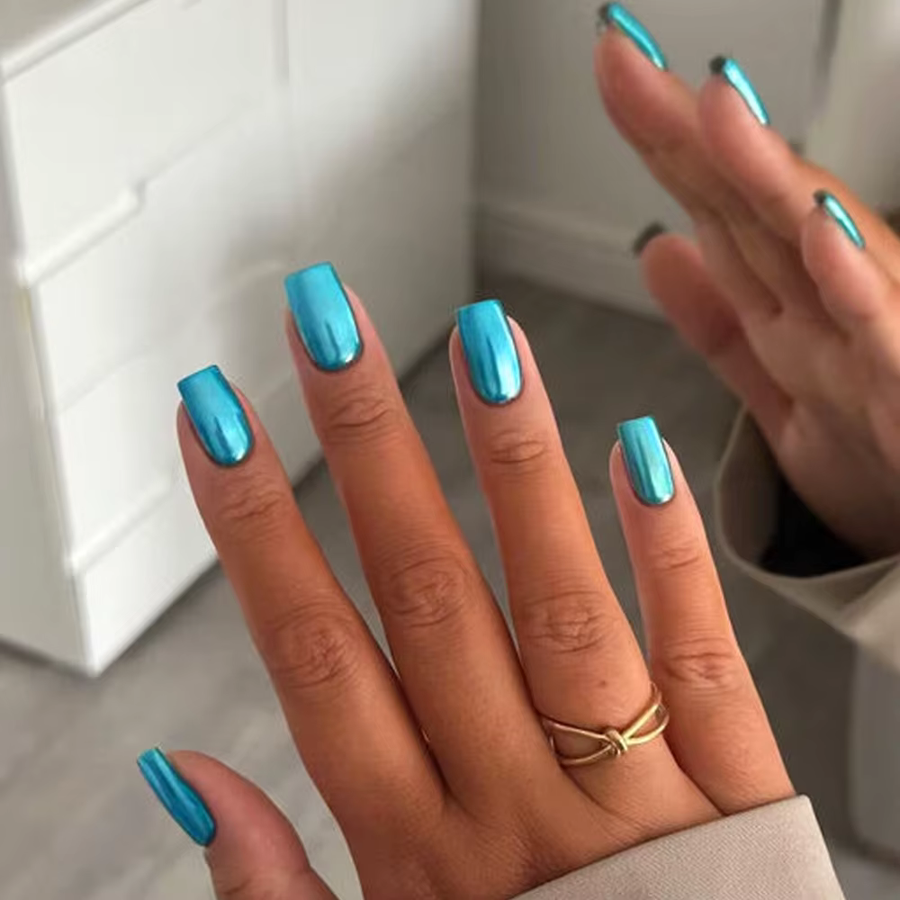 Tinovo Uno – vernis à ongles bleu métallique