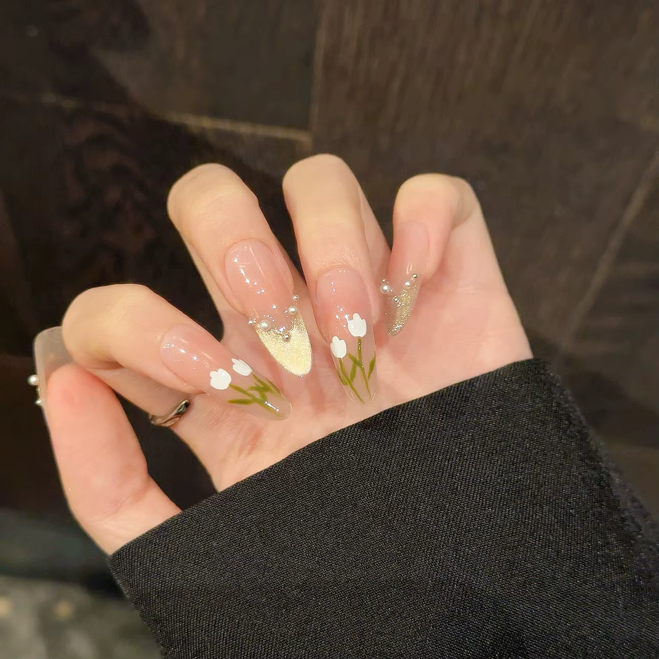 10 pièces oeil de chat faux ongles faits à la main avec perle longue amande couverture complète pointe d'ongle tulipe