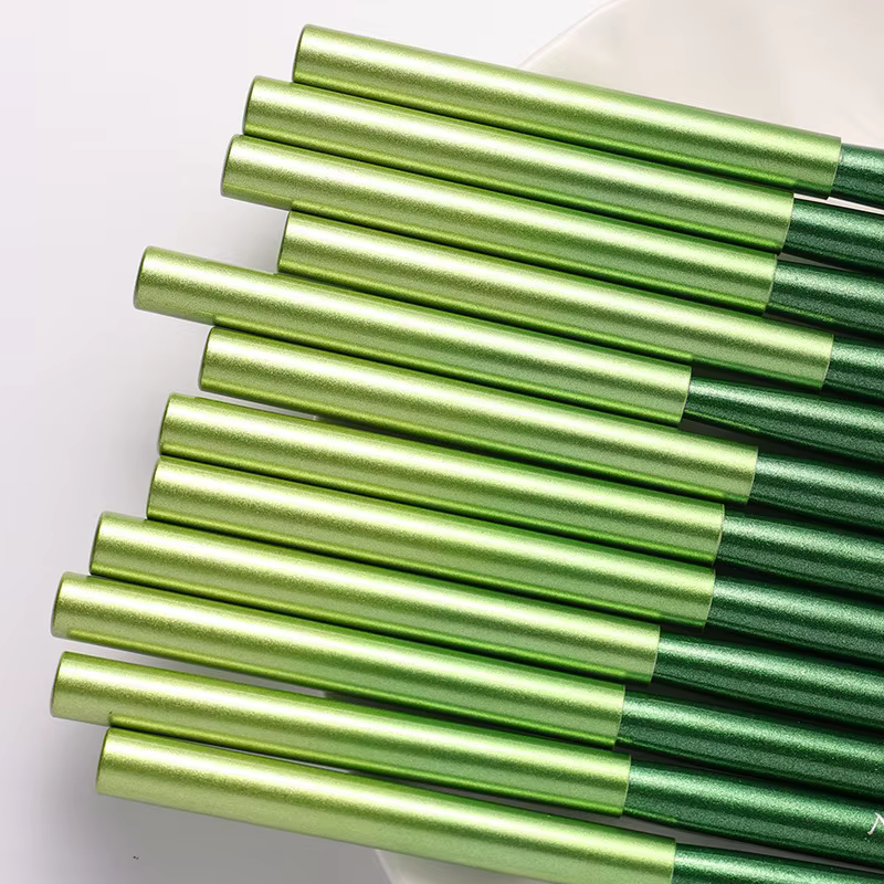 Nouveau Pinceau Vert pour Nail Art avec Manche en Bois Peint