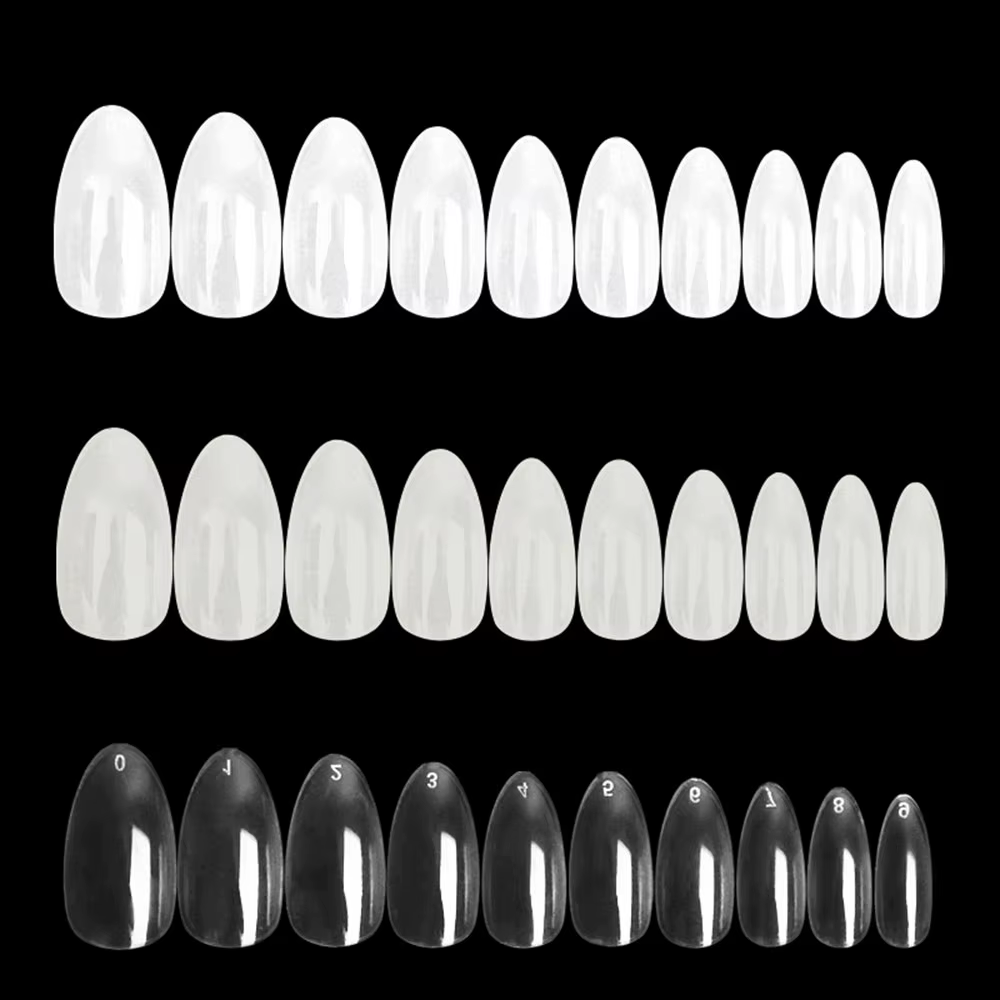 600 pièces pointes d'ongles en amande faux ongles courts presse claire sur court