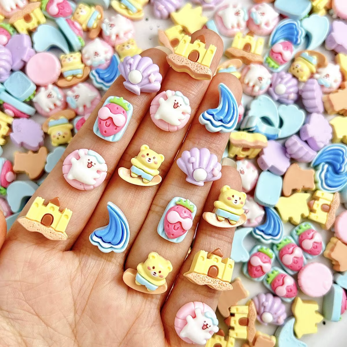 Breloques d'art d'ongle de dessin animé mignon