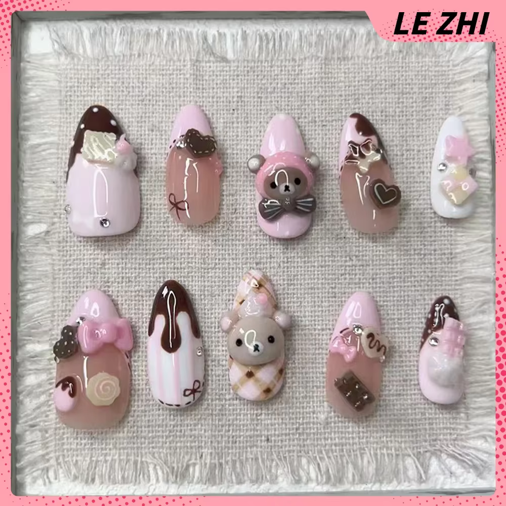 Dessin animé Kawaii Rilakkuma Long carré Stiletto fait à la main couverture complète ongles Biscuit fraise Notes de