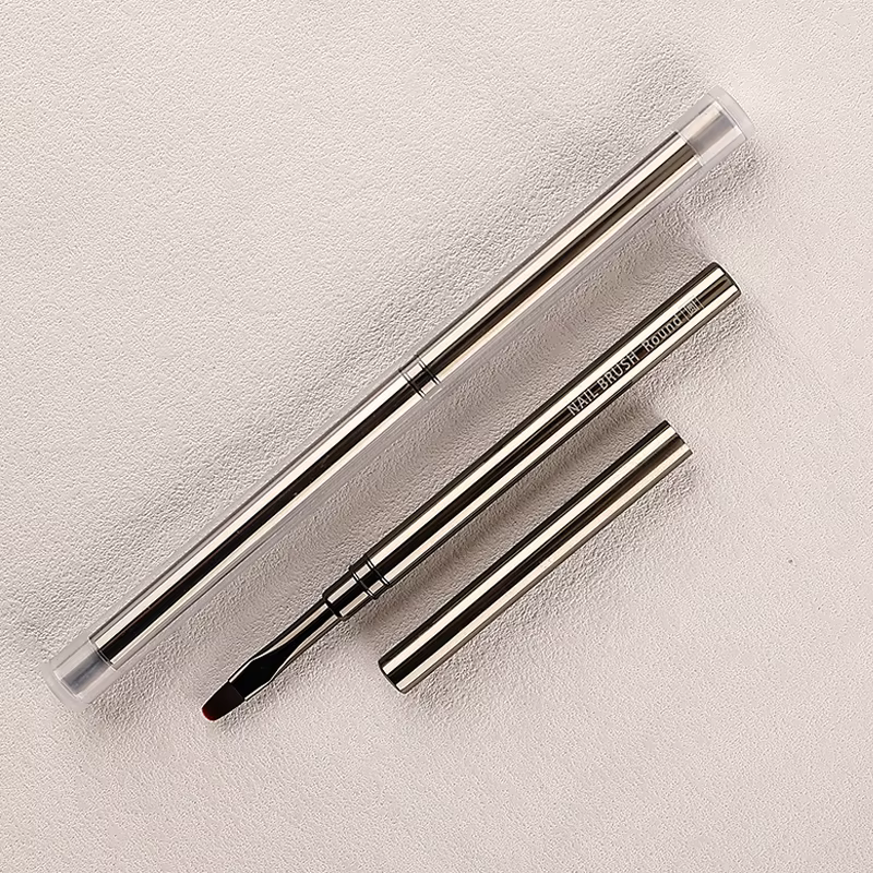 Brosse Simple pour amélioration des ongles