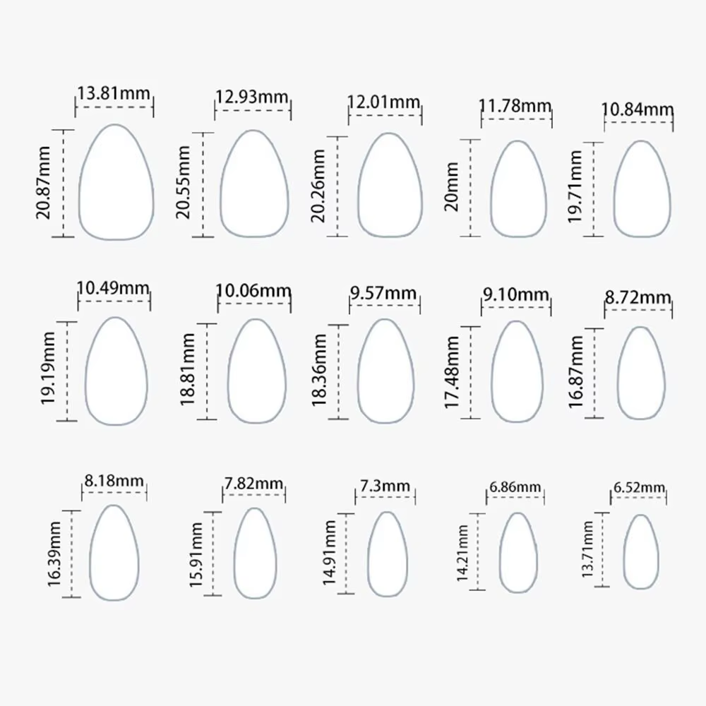 Faux ongles longs en amande pour manucure