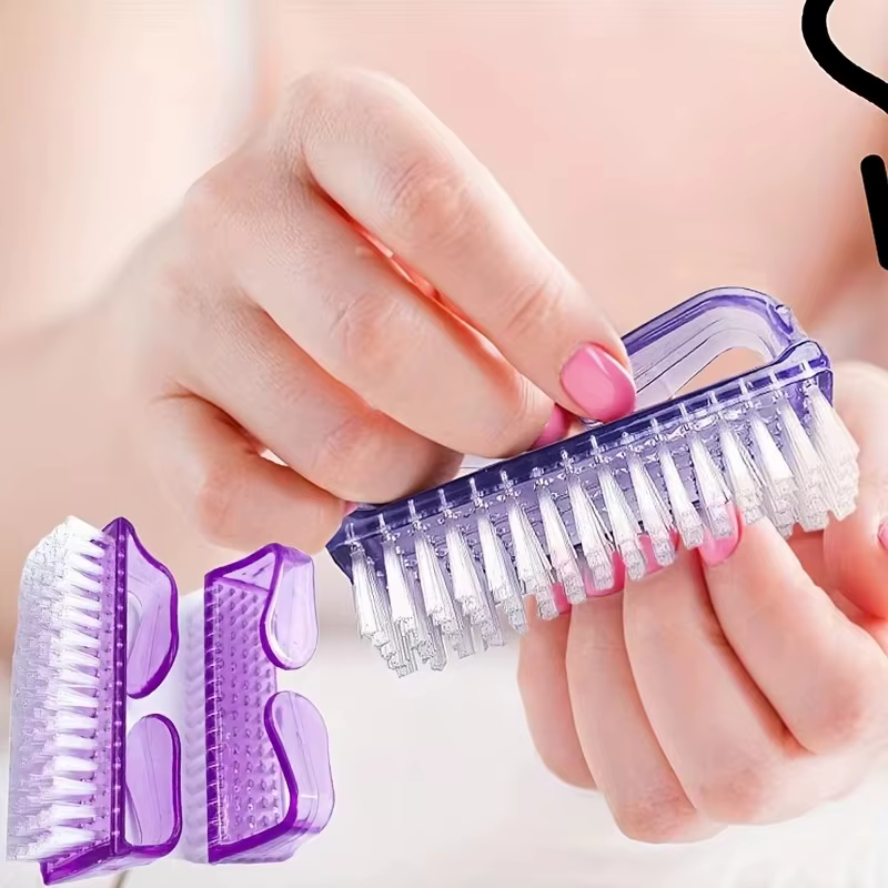 1 Brosse exfoliante pour ongles