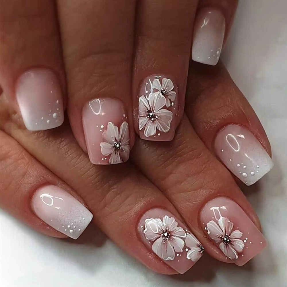 Rose blanc fleurs violet français Nail Art mode portable faux ongles détachable fini