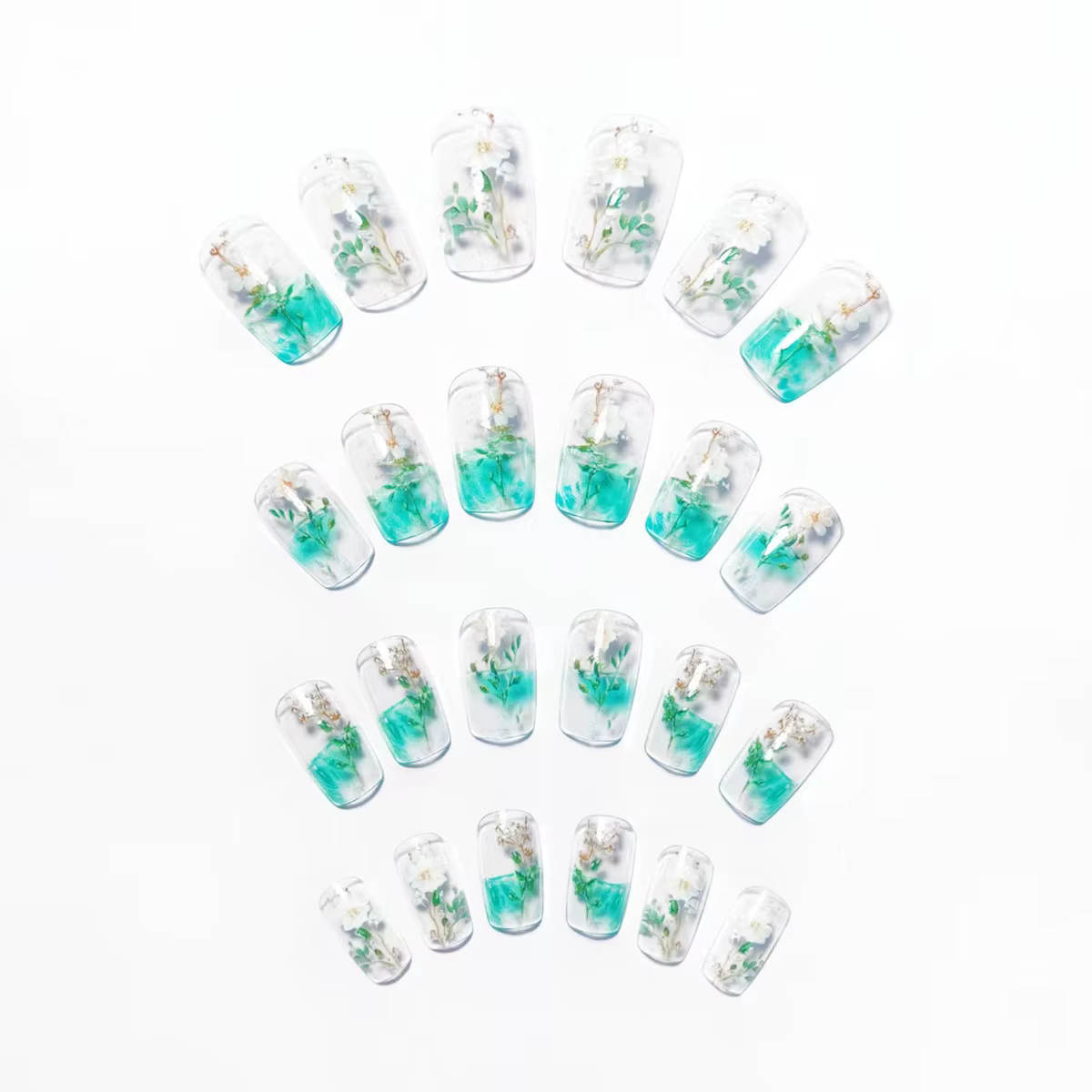 Faux ongles moyens pour femmes et filles