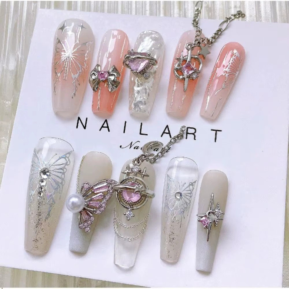 Breloques de luxe légères pour ongles