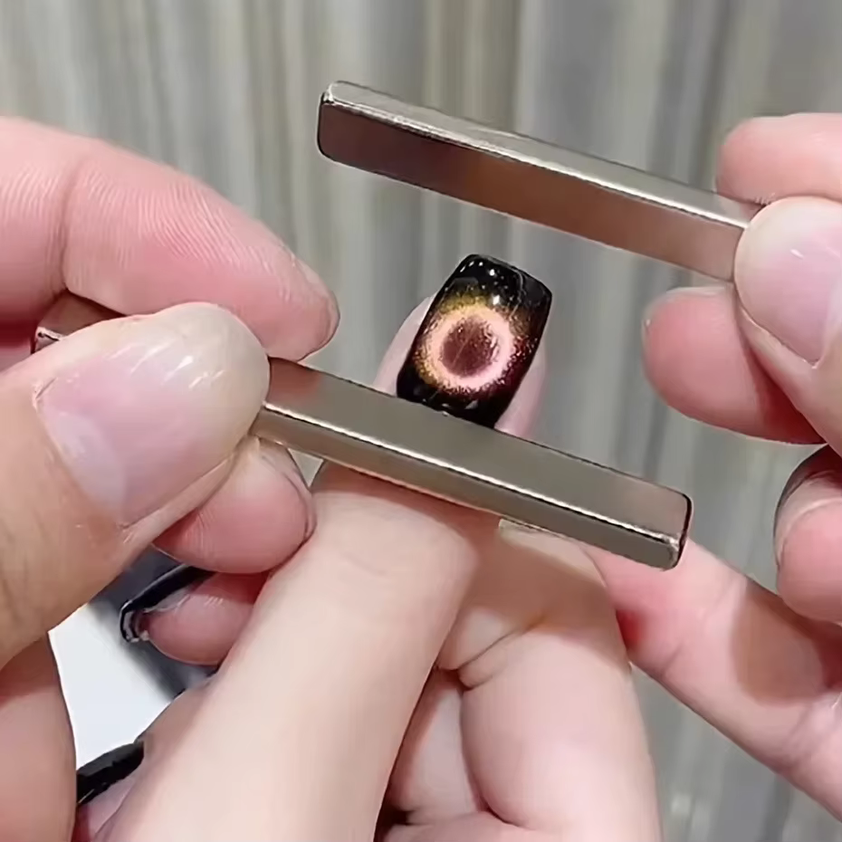 Stylo magnétique pour Nail Art