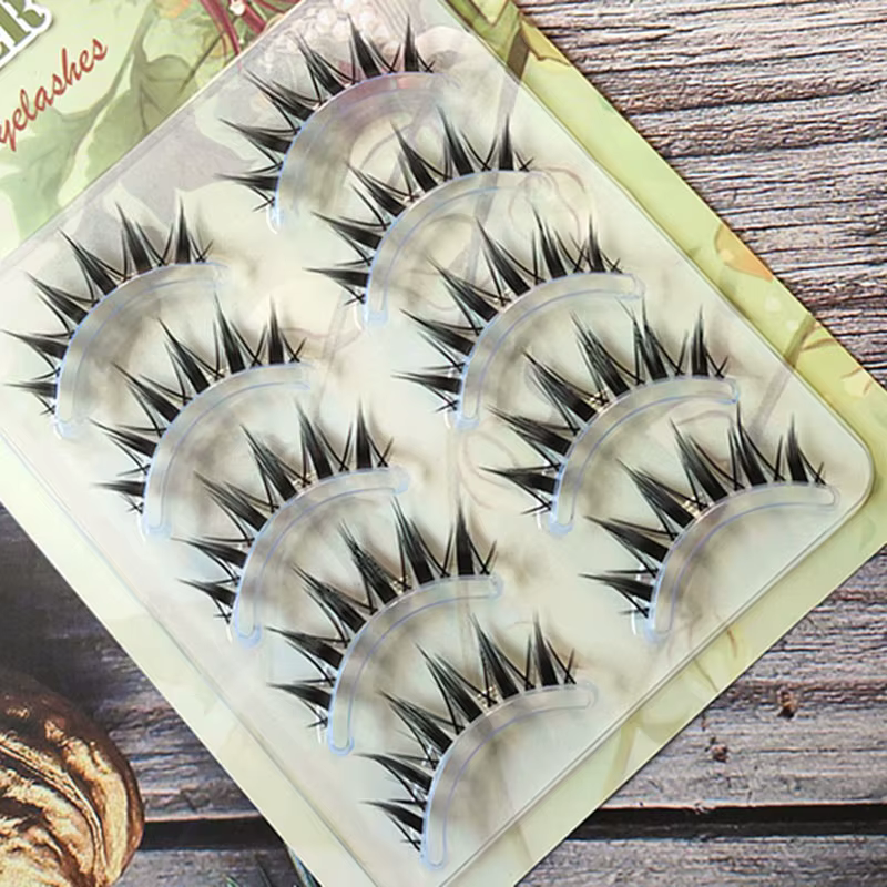 Faux cils naturels et transparents avec bande fine