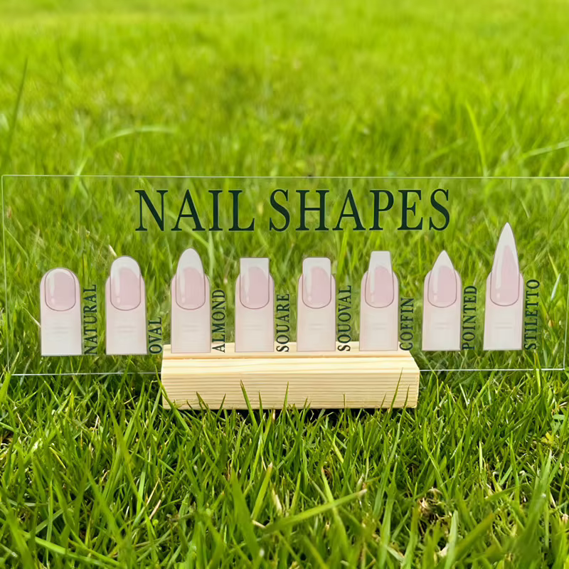 Présentoir de formes d'ongles avec base en bois