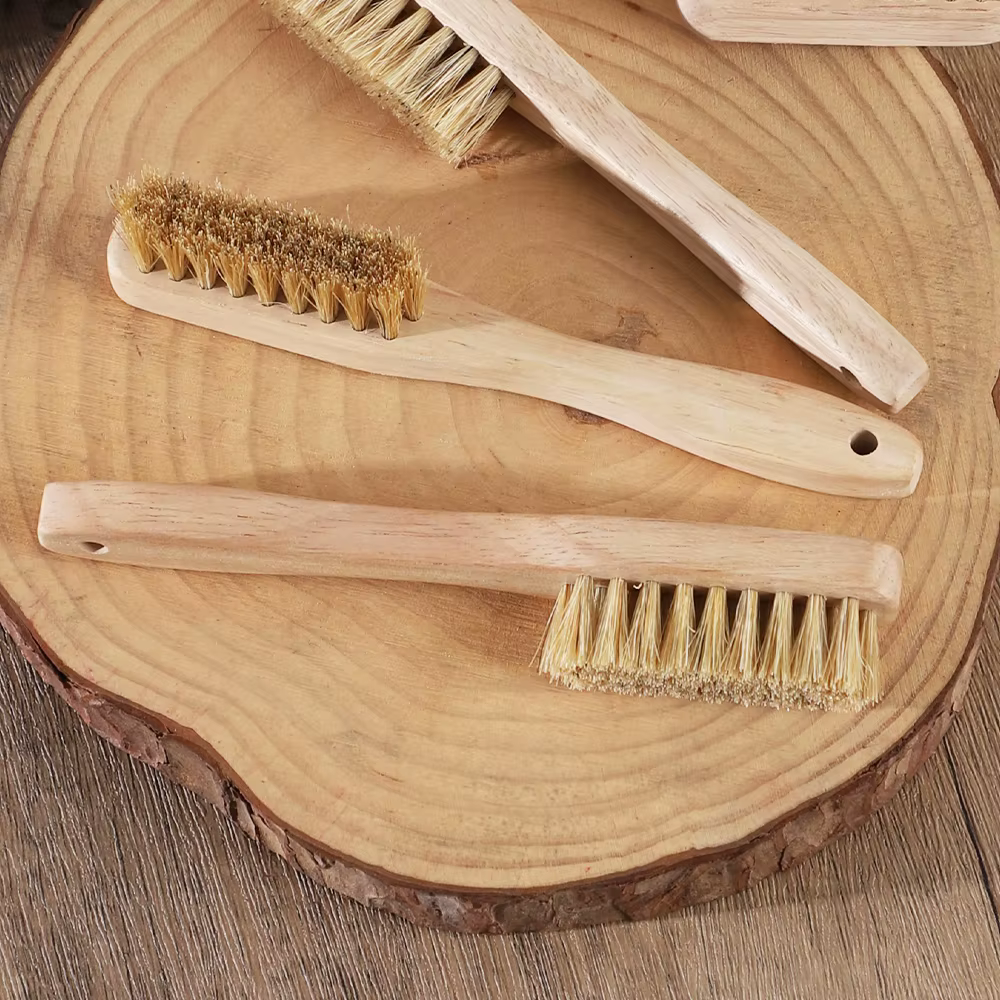 1/3 PIÈCES Petite brosse à ongles en bois massif à long manche et poils de sanglier – Outil de soin des mains naturel