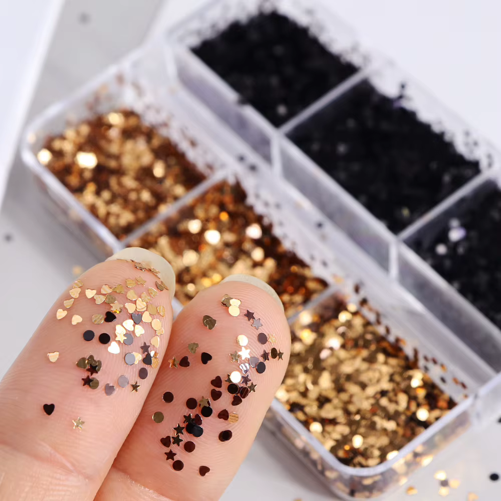 Noir or à pois Nail Art paillettes