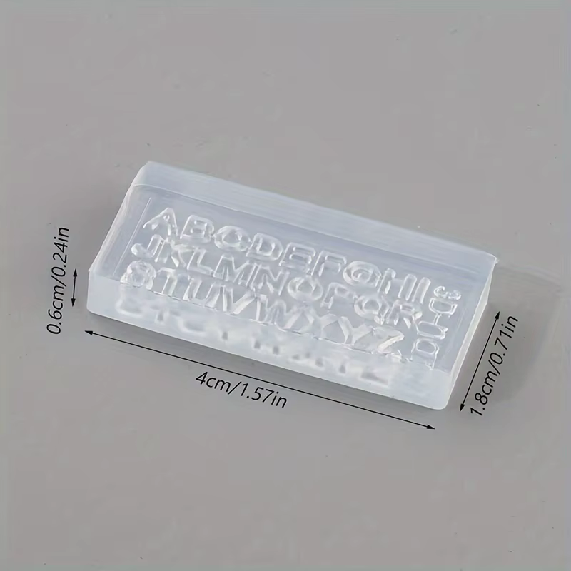 Moule à ongles en silicone avec lettre 3D