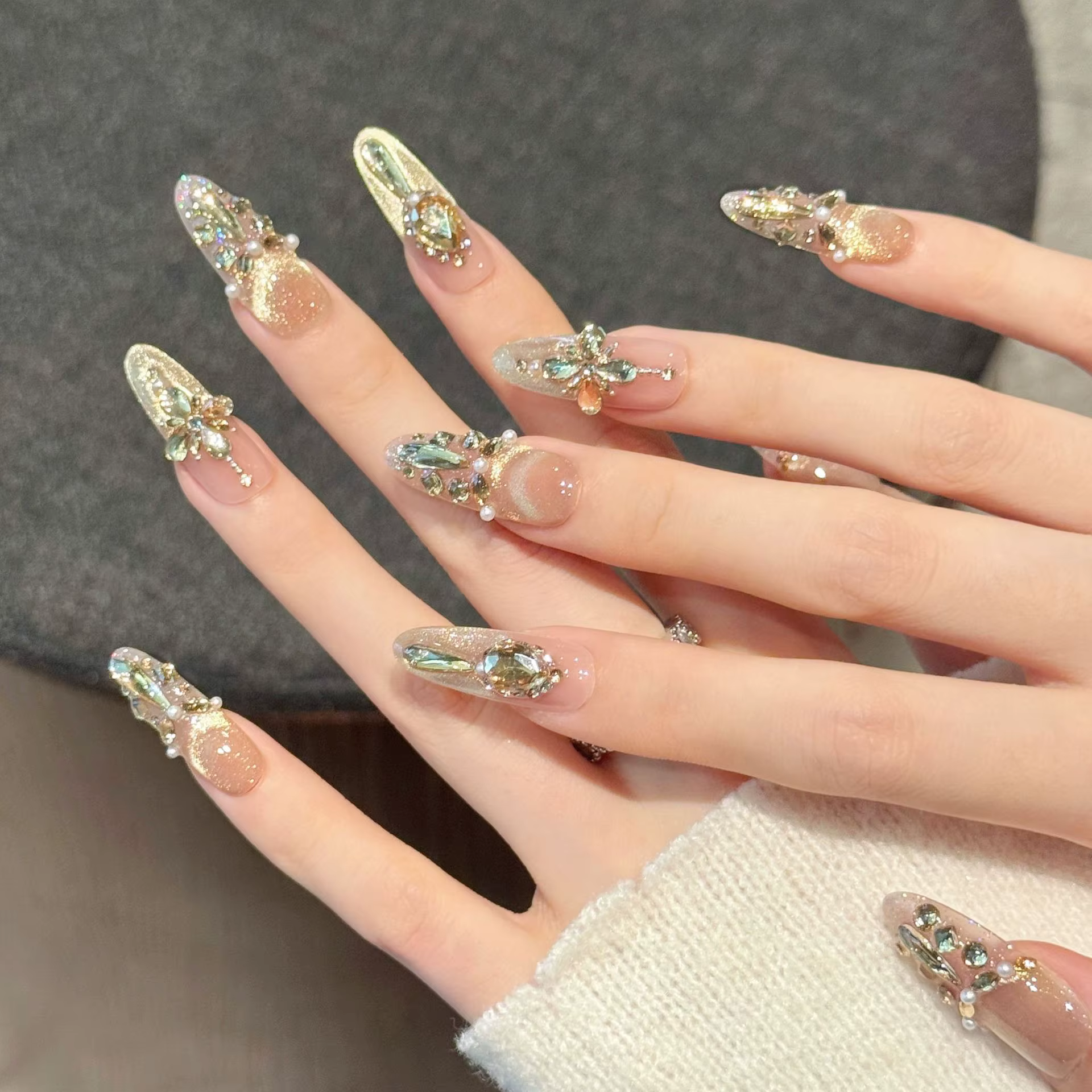 10 faux ongles ovales longs faits à la main