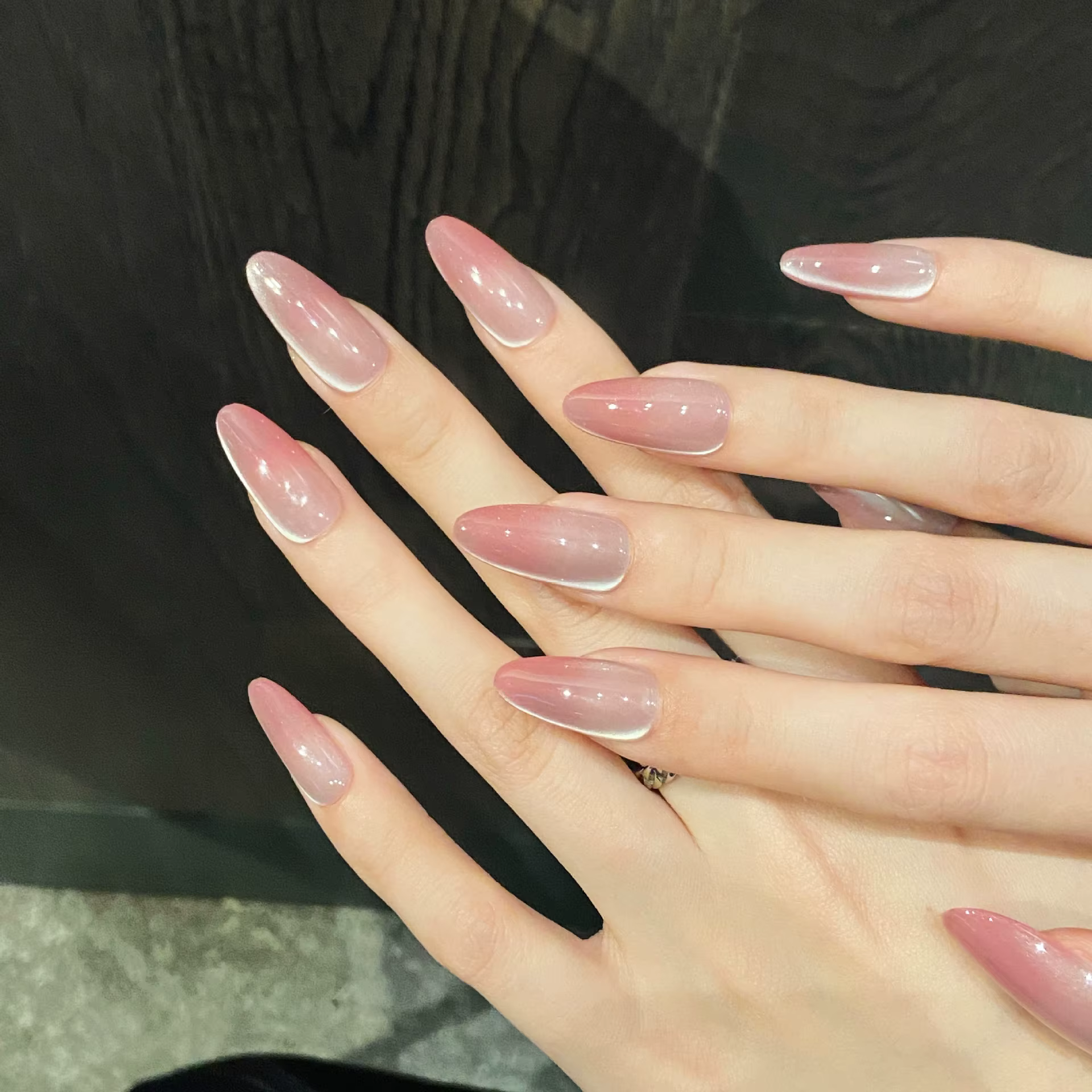 10 faux ongles ovales faits à la main