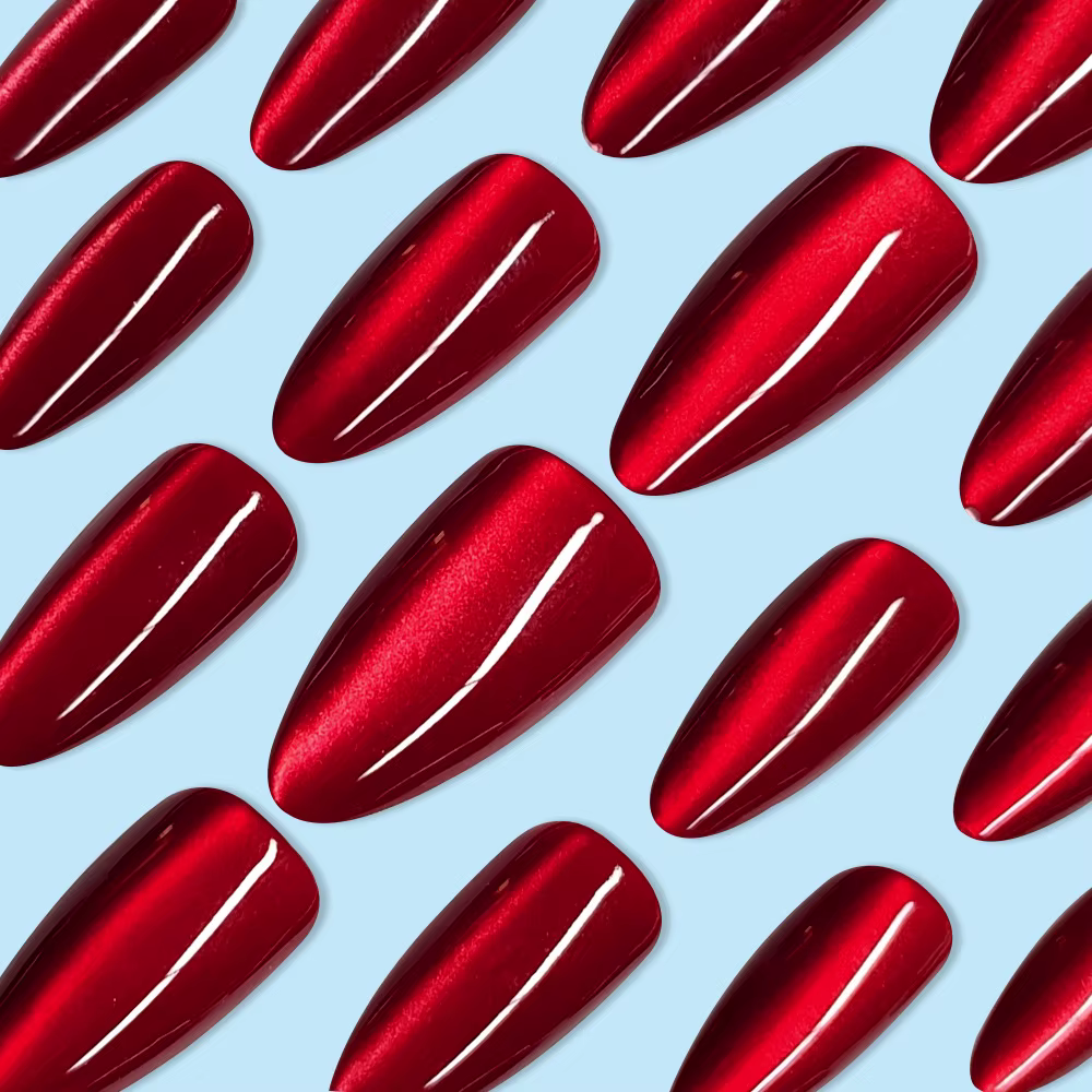 24 pièces brillant rouge oeil de chat presse sur ongles couverture complète couleur nue portable amande faux