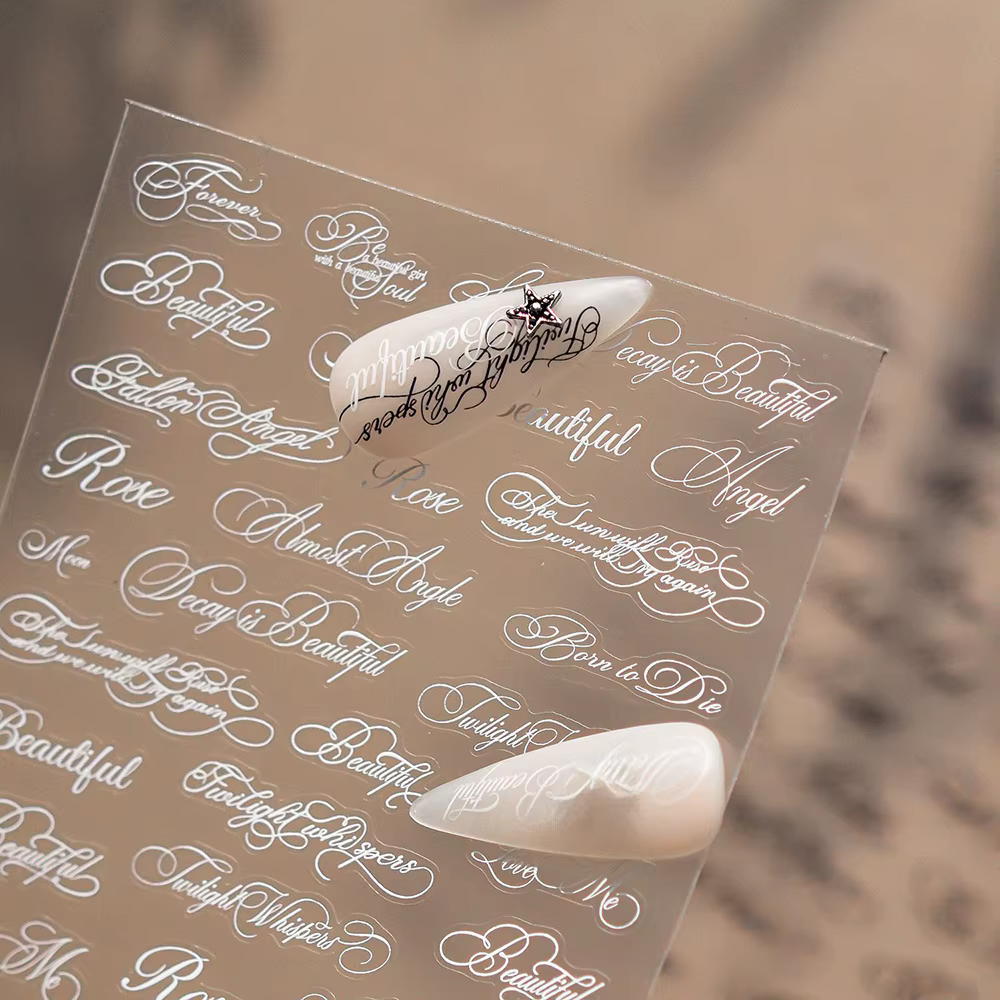 Autocollants pour ongles à motifs lettres anglaises, noir et blanc, style artistique, design manuscrit, décorations de manucure pour fête