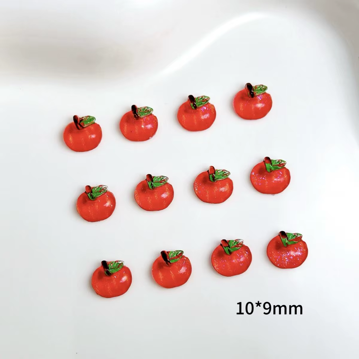 Mini pomme rouge en résine 3D