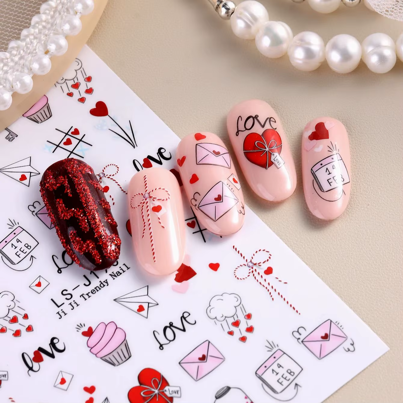 Autocollants pour ongles doux pour la saint-valentin
