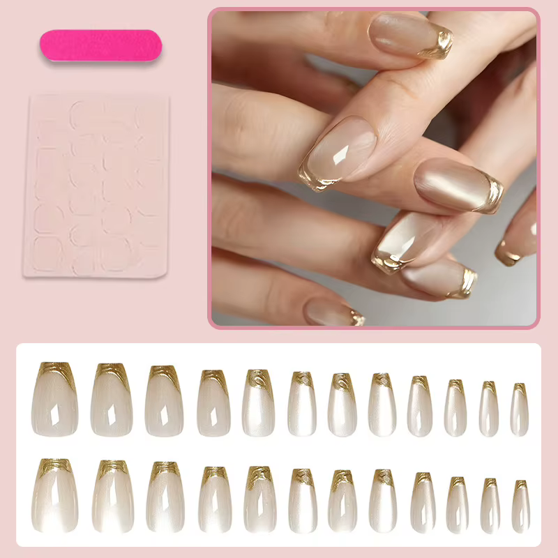 24 faux ongles courts carrés pointus style français