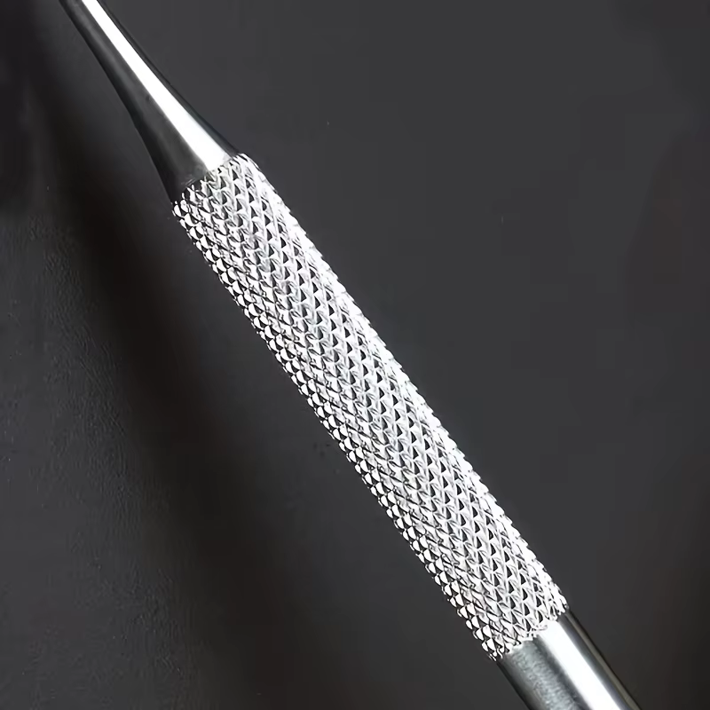 Outil de pédicure en acier inoxydable pour le nettoyage en profondeur des rainures des ongles-poignée ergonomique