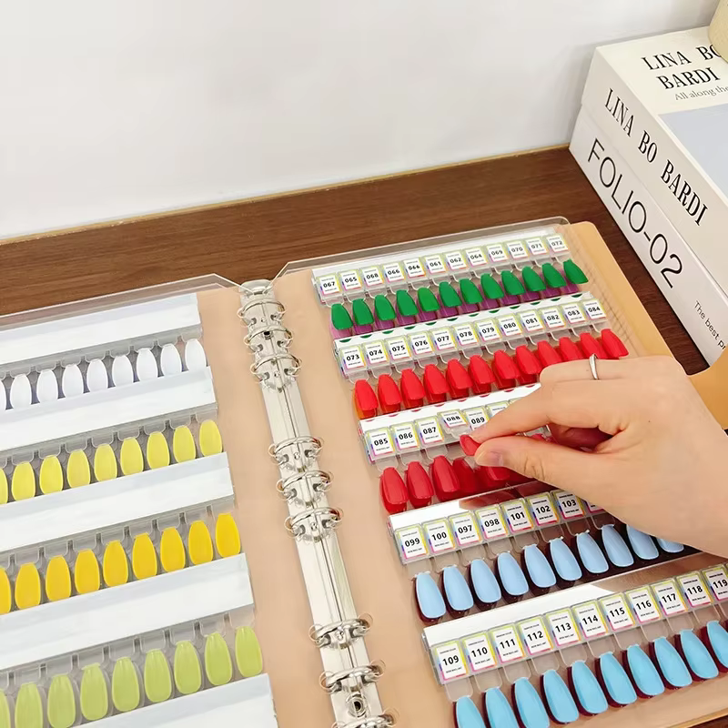Palette de couleurs pour ongles