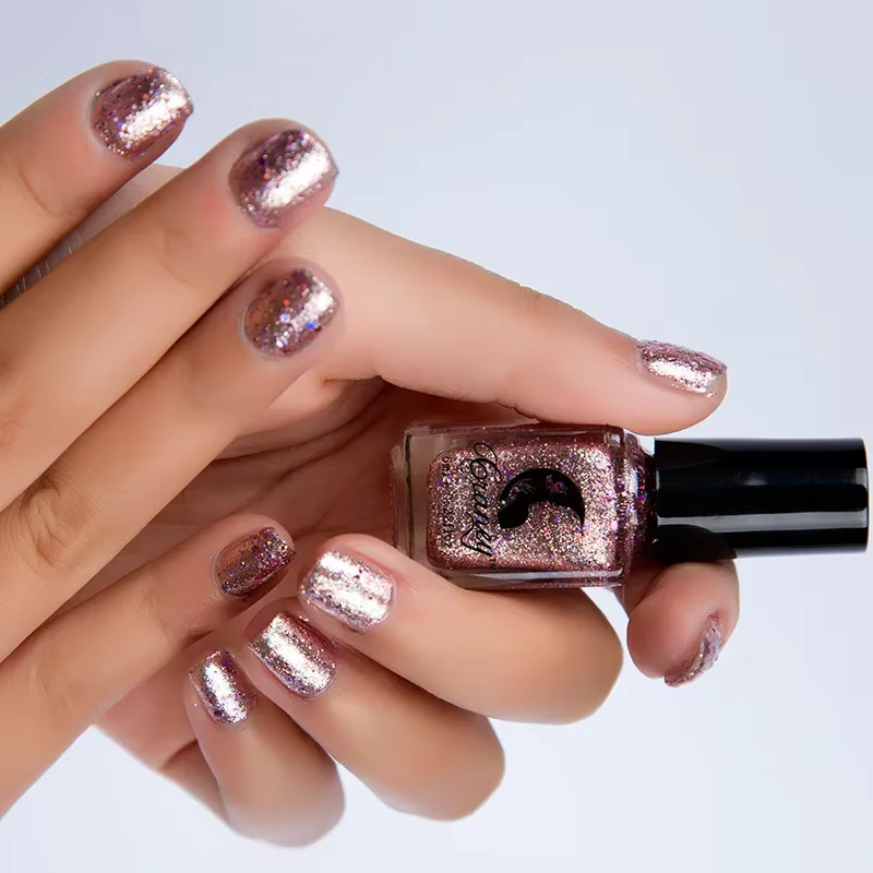 Verhéritage à ongles couleur métal semi-continu