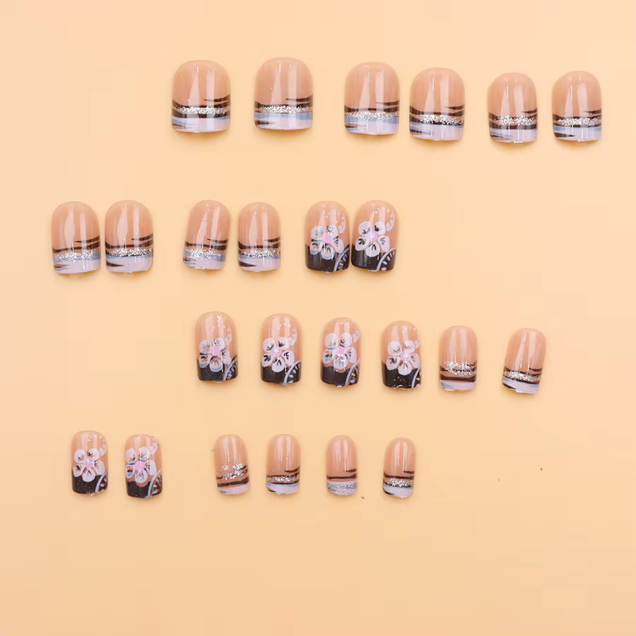 Faux ongles courts et moyens pour femmes et filles