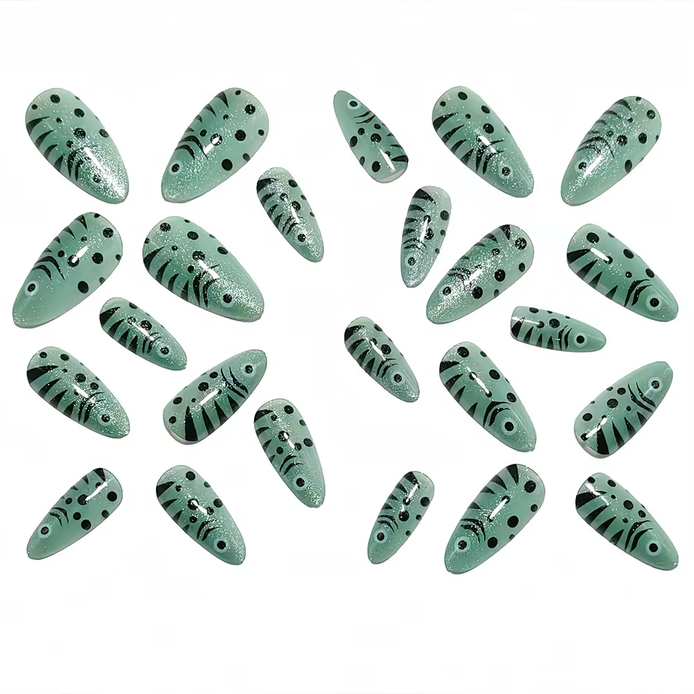 Océan coloré petit poisson presse sur ongles tête d'amande épicé filles été faux