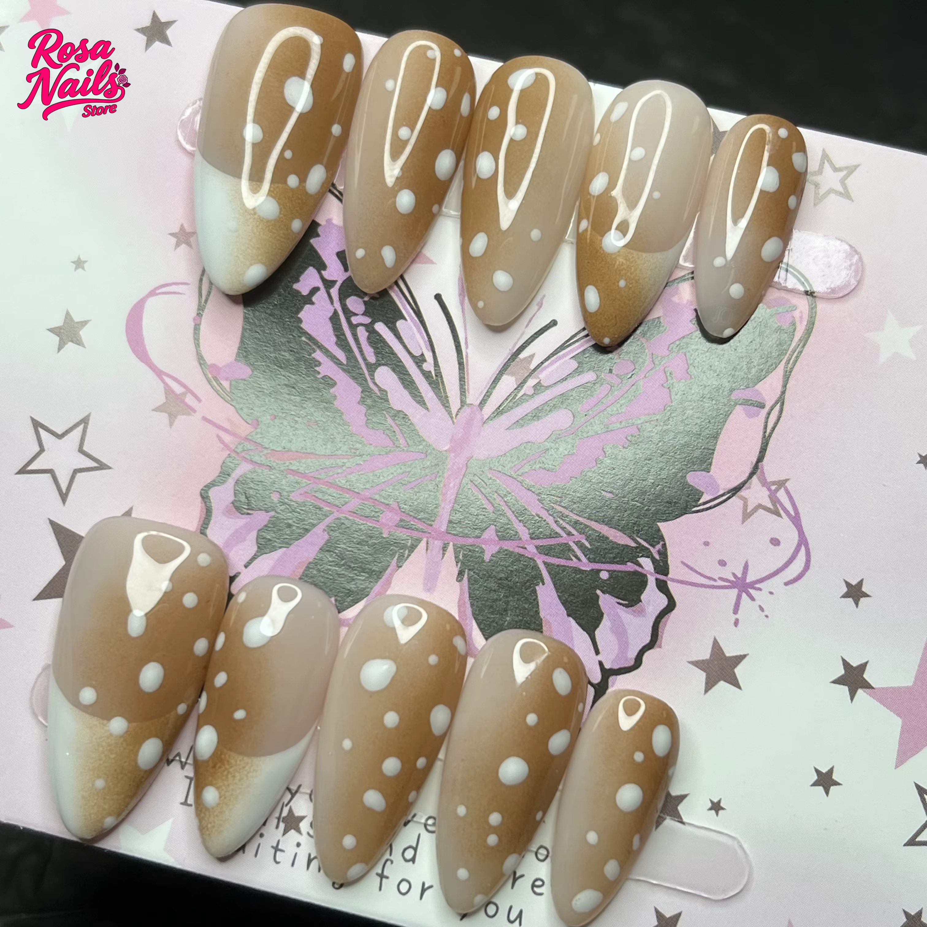 10 pièces presse à la main sur les ongles cerf impression peint