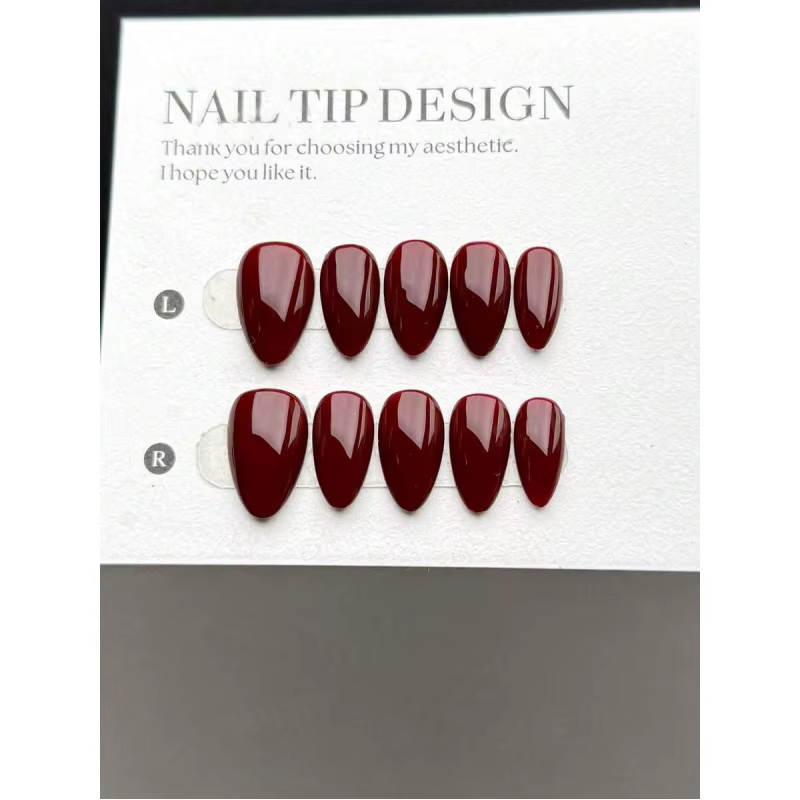 Embouts d'ongles portables faits à la main